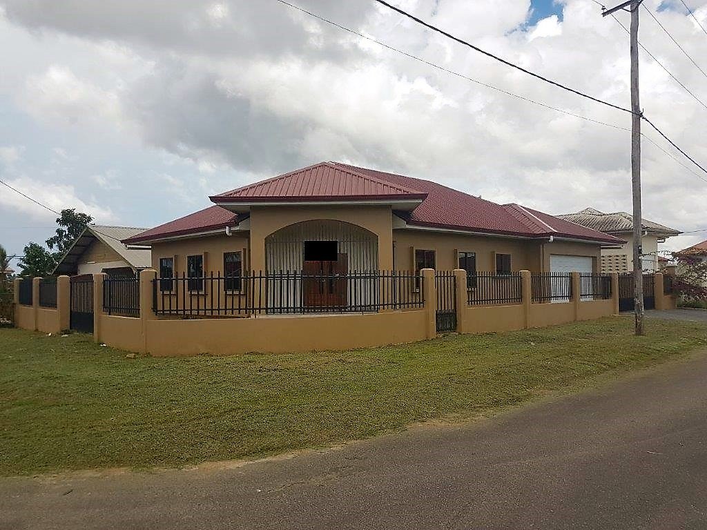 Te Koop Hoek Woning